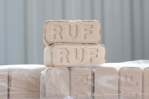 wood-briquettes-for-stove-620